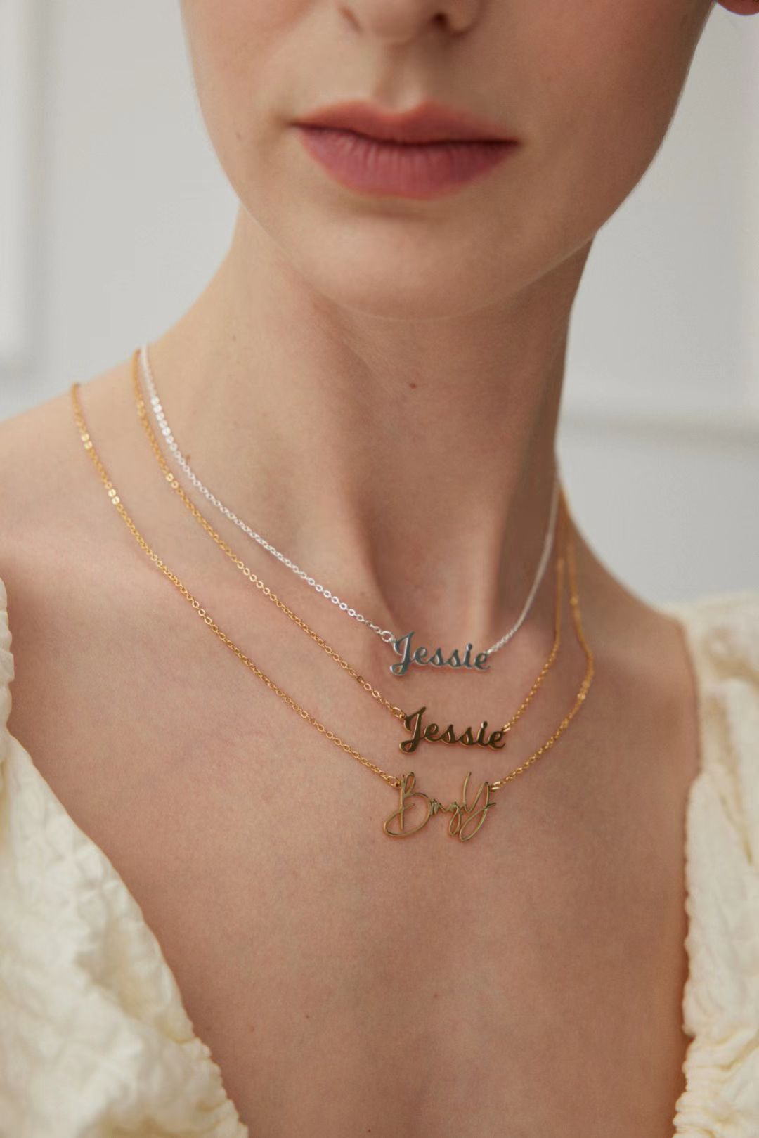 Supa Moi – Named Necklace